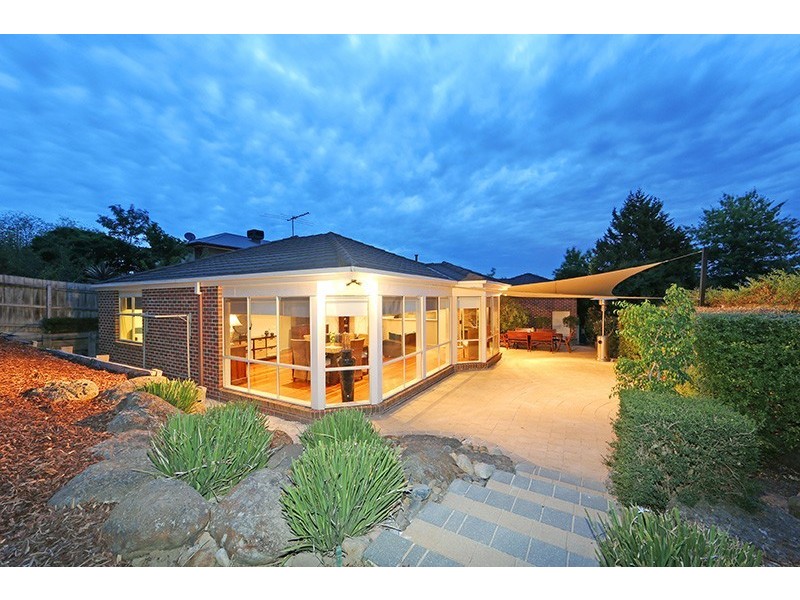 25 Teofilo Drive, Lysterfield VIC 3156