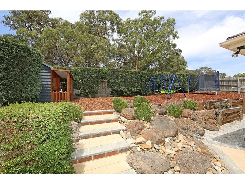 25 Teofilo Drive, Lysterfield VIC 3156