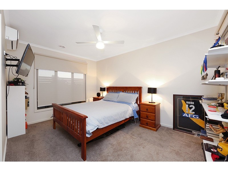 1/18 Stamford Crescent, Rowville VIC 3178