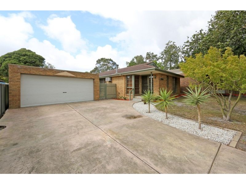 34 Taylors Lane, Rowville VIC 3178