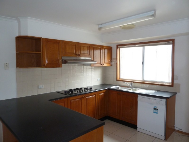 7 Weeks Close, Rowville VIC 3178