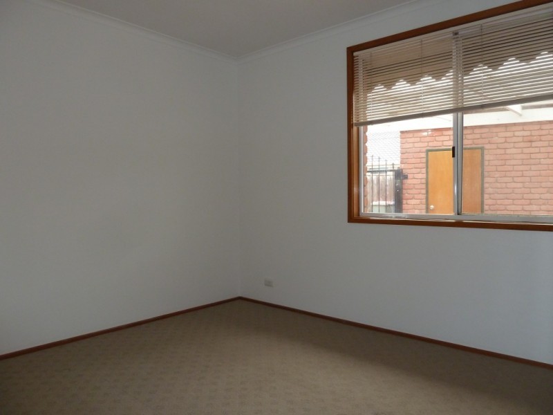 7 Weeks Close, Rowville VIC 3178