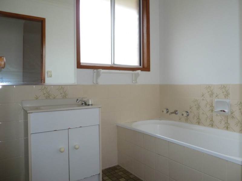 7 Weeks Close, Rowville VIC 3178