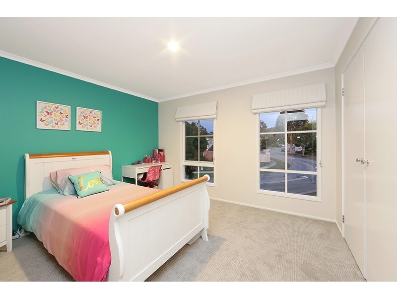 56 Liviana Drive, Rowville VIC 3178