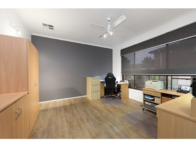 23 Cornelius Drive, Wantirna South VIC 3152