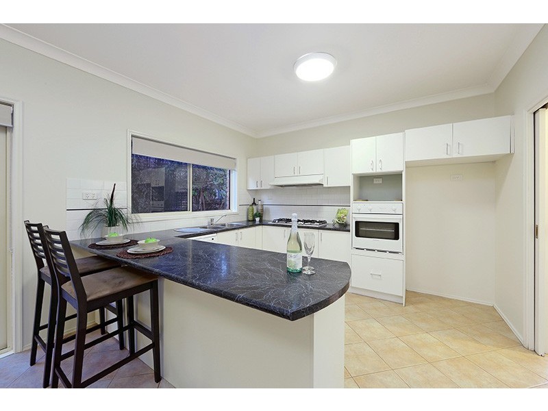 13 Kimberley Drive, Ferntree Gully VIC 3156