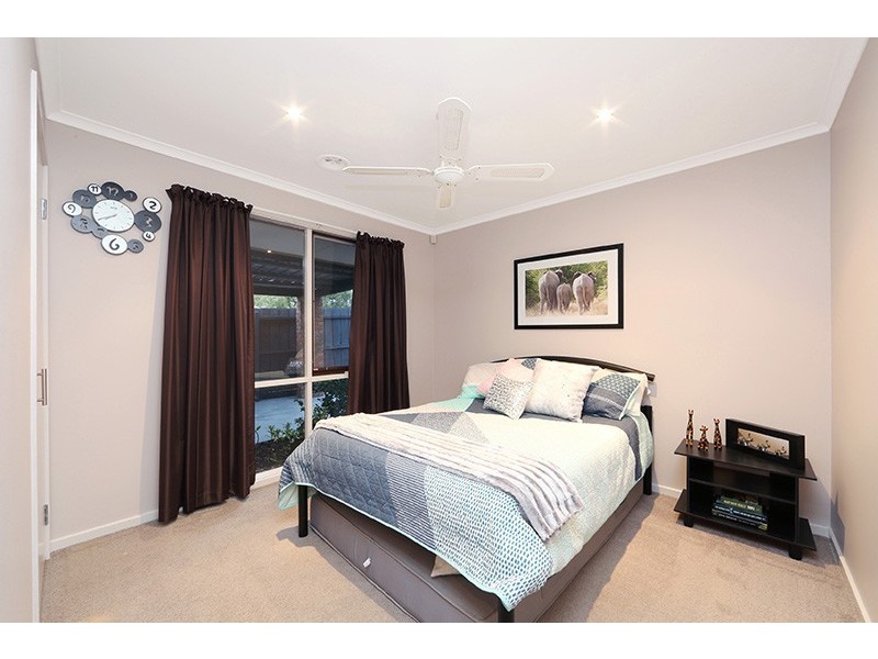 3 Cambridge Close, Lysterfield VIC 3156