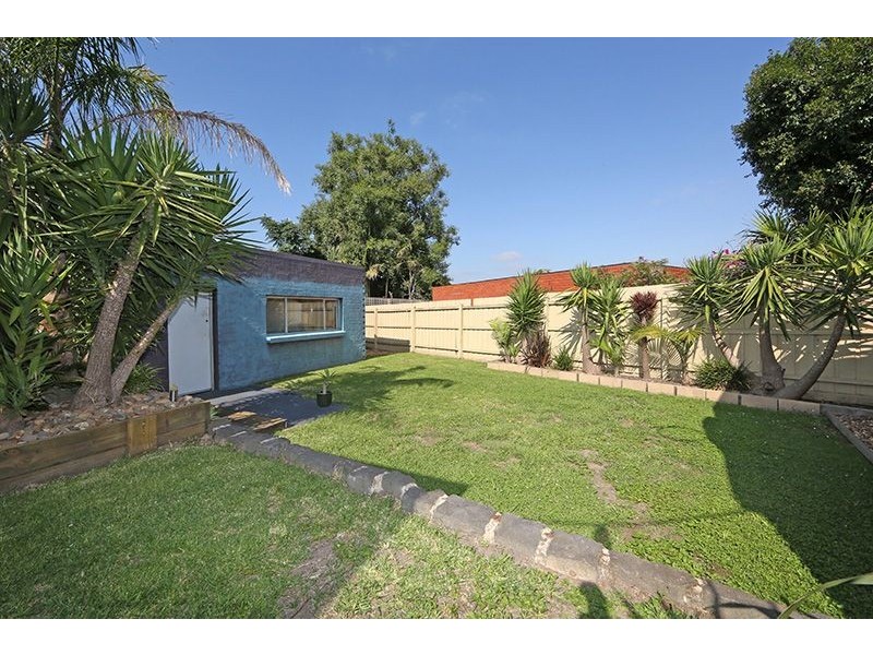 49 Frudal Crescent, Knoxfield VIC 3180