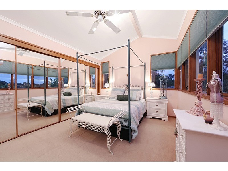 15 Michigan Place, Rowville VIC 3178