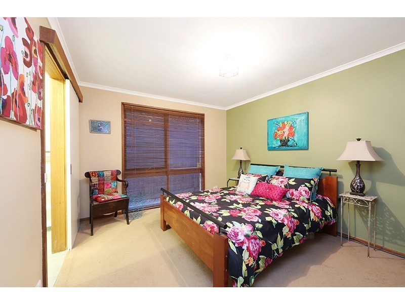 15 Michigan Place, Rowville VIC 3178