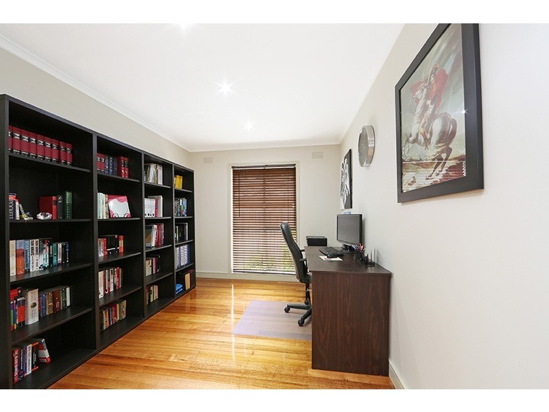 28 Burke Road, Ferntree Gully VIC 3156