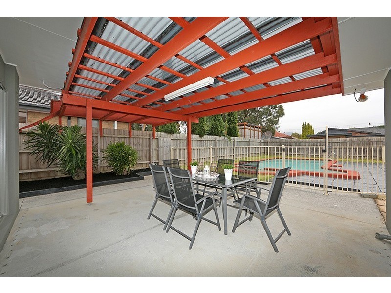28 Burke Road, Ferntree Gully VIC 3156