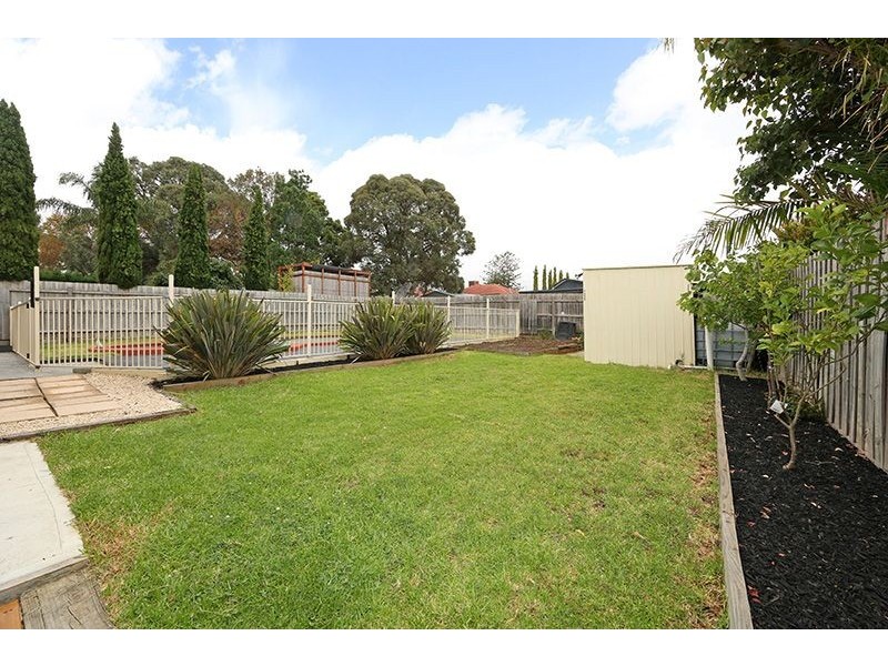 28 Burke Road, Ferntree Gully VIC 3156