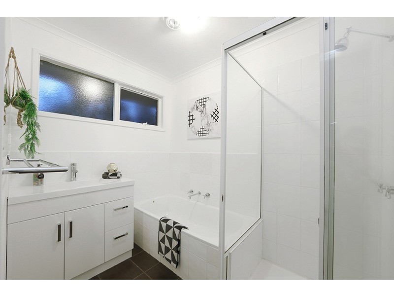 33 Magdalena Place, Rowville VIC 3178