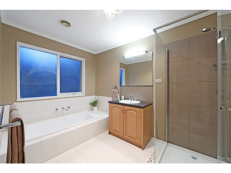 10 Minya Court, Rowville VIC 3178