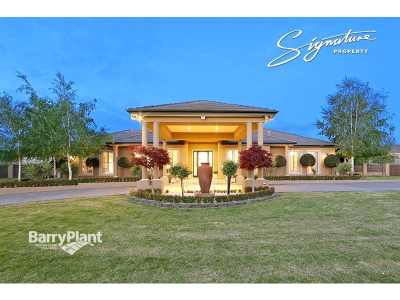 73 Grange Drive, Lysterfield VIC 3156