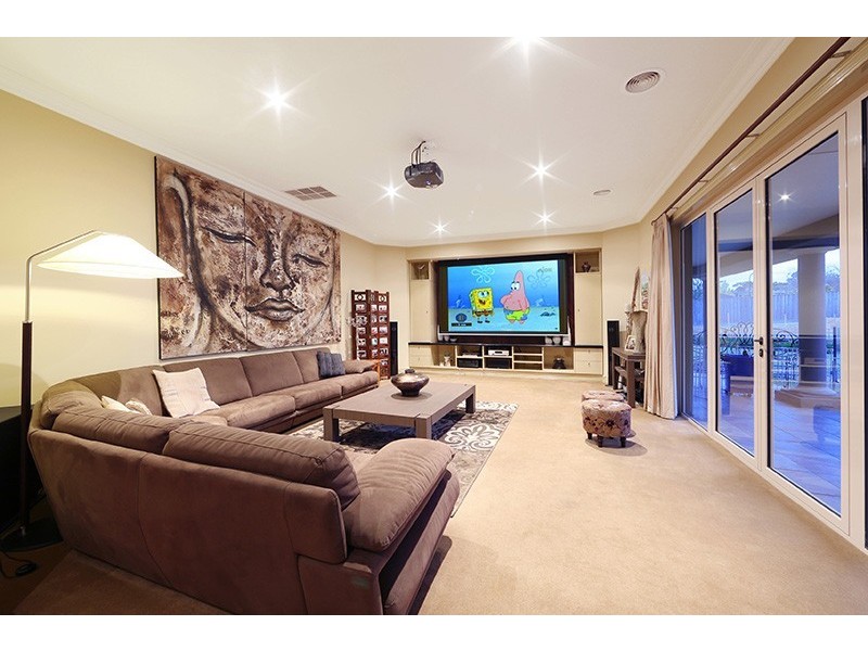 73 Grange Drive, Lysterfield VIC 3156