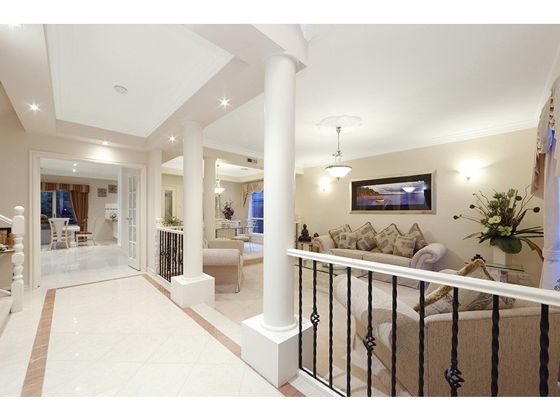 14 Nicole Court, Rowville VIC 3178