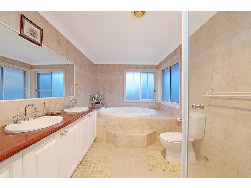 14 Nicole Court, Rowville VIC 3178