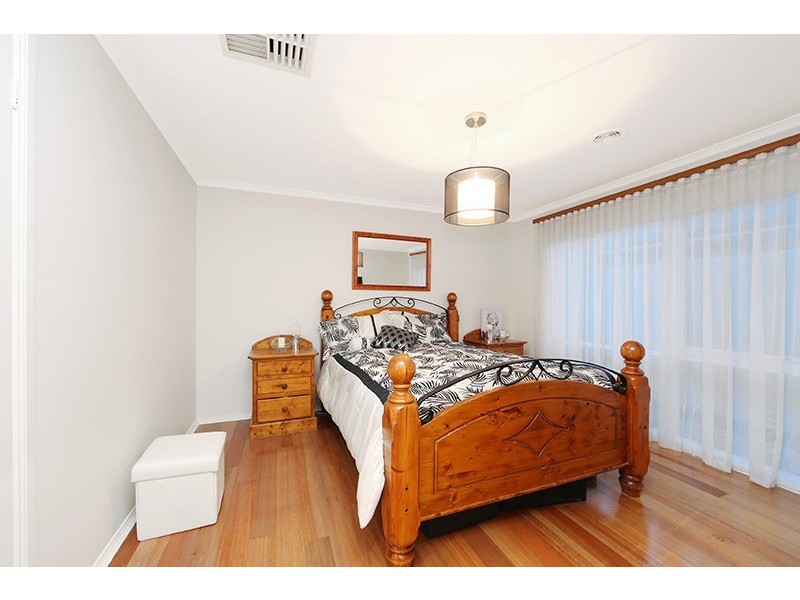 63 Kellbourne Drive, Rowville VIC 3178