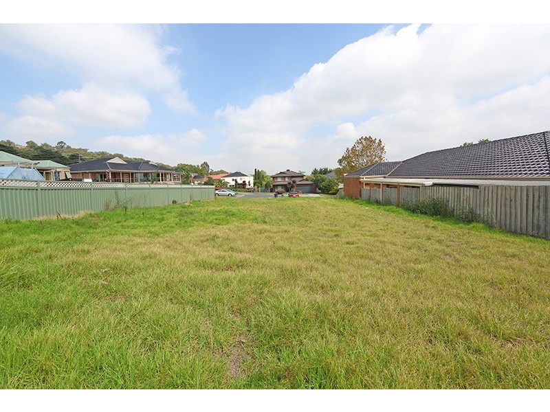 13 Camphor Close, Lysterfield VIC 3156