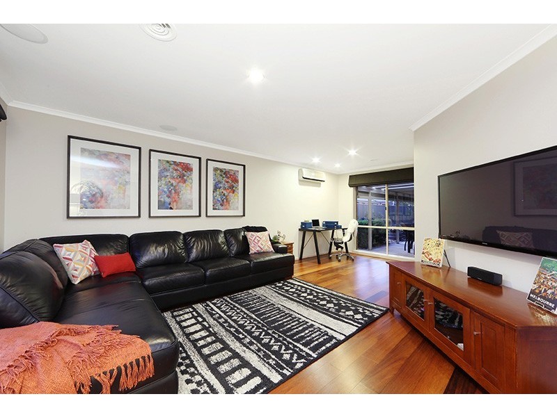 5 Muirfield Court, Rowville VIC 3178