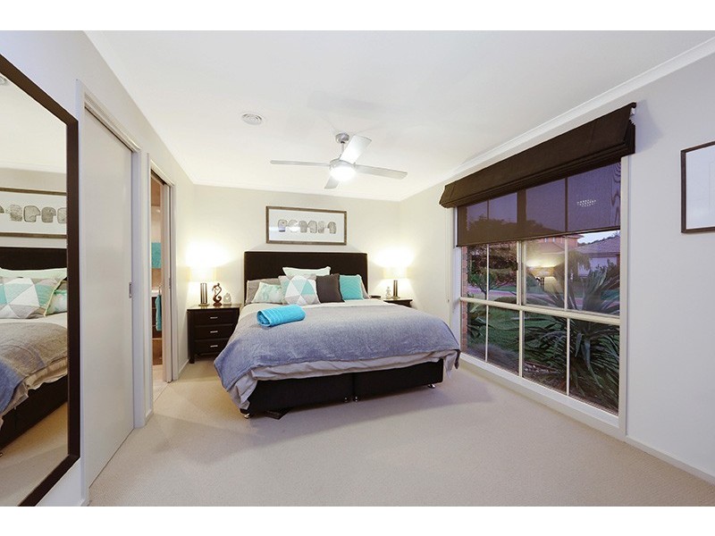 5 Muirfield Court, Rowville VIC 3178