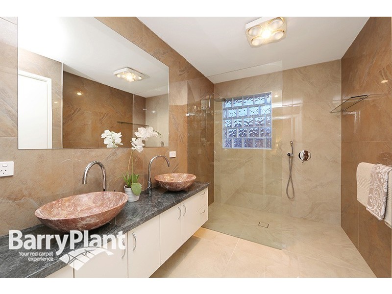 7 Daniella Court, Rowville VIC 3178