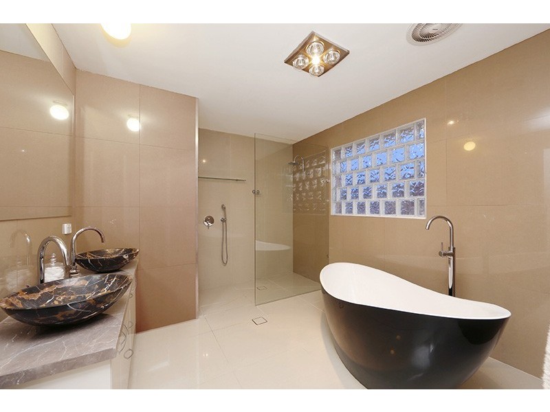 7 Daniella Court, Rowville VIC 3178