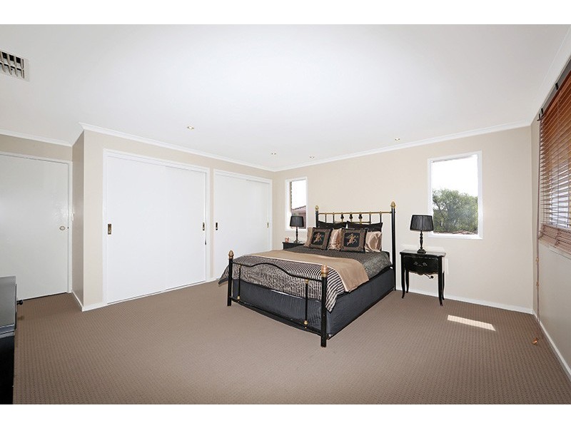 7 Daniella Court, Rowville VIC 3178