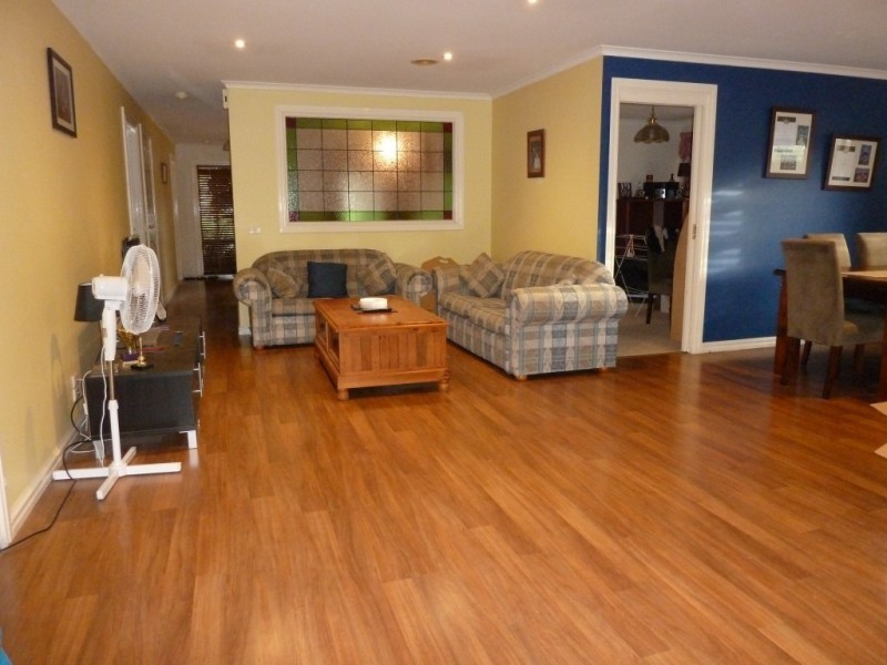 2 Tetoora Close, Rowville VIC 3178