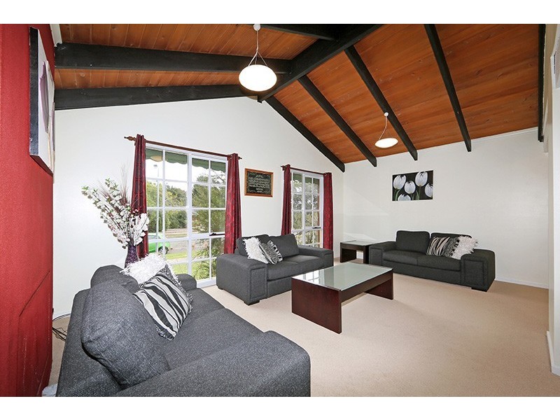 281 Dandelion Drive, Rowville VIC 3178