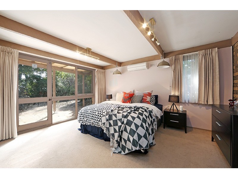 13 Gilbert Court, Scoresby VIC 3179