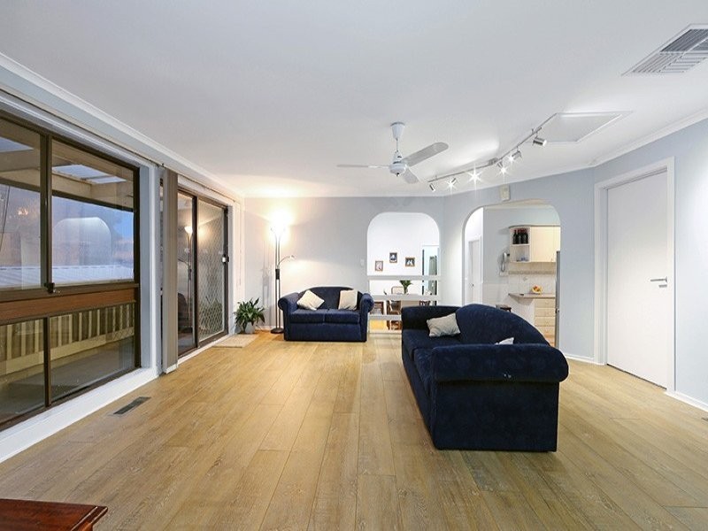 23 Cornelius Drive, Wantirna South VIC 3152