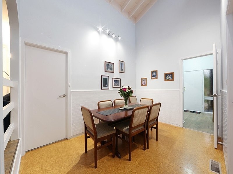 23 Cornelius Drive, Wantirna South VIC 3152