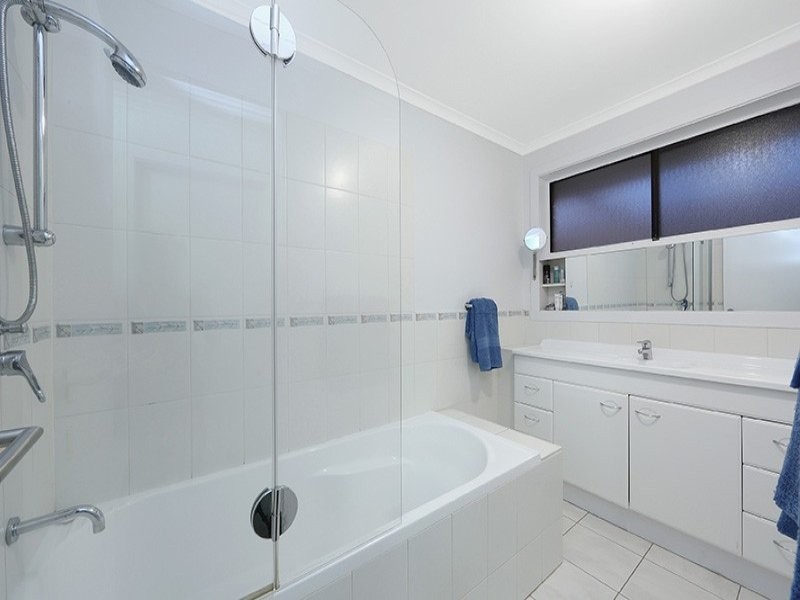 23 Cornelius Drive, Wantirna South VIC 3152