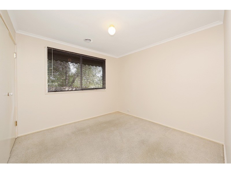 57 Kingloch Parade, Wantirna VIC 3152