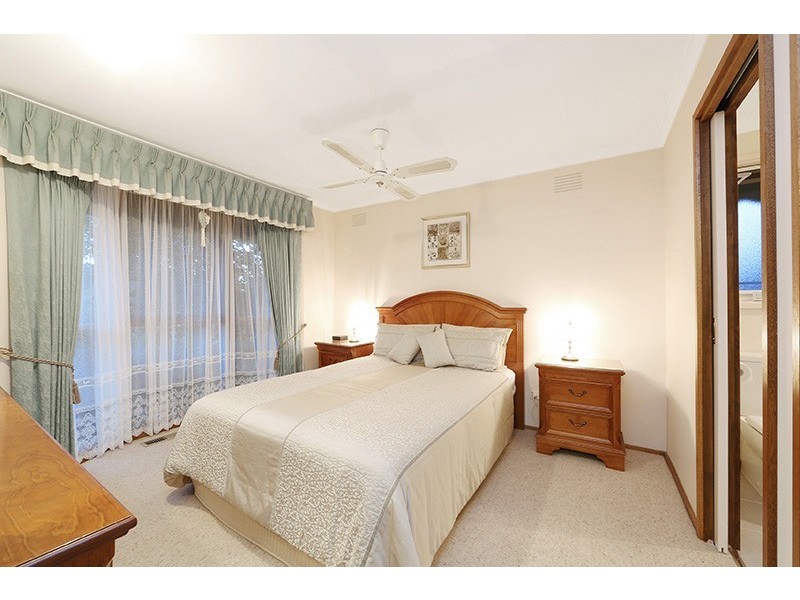 9 Michigan Place, Rowville VIC 3178