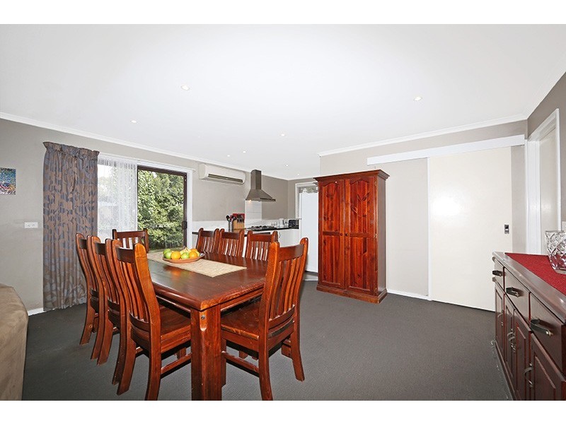 2 Tullaroop Court, Lysterfield VIC 3156
