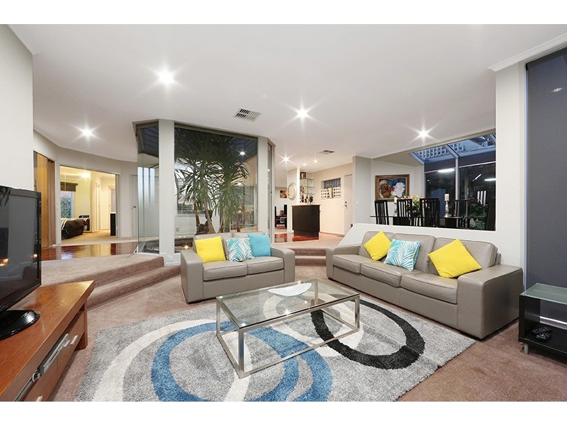 48 Timbertop Drive, Rowville VIC 3178