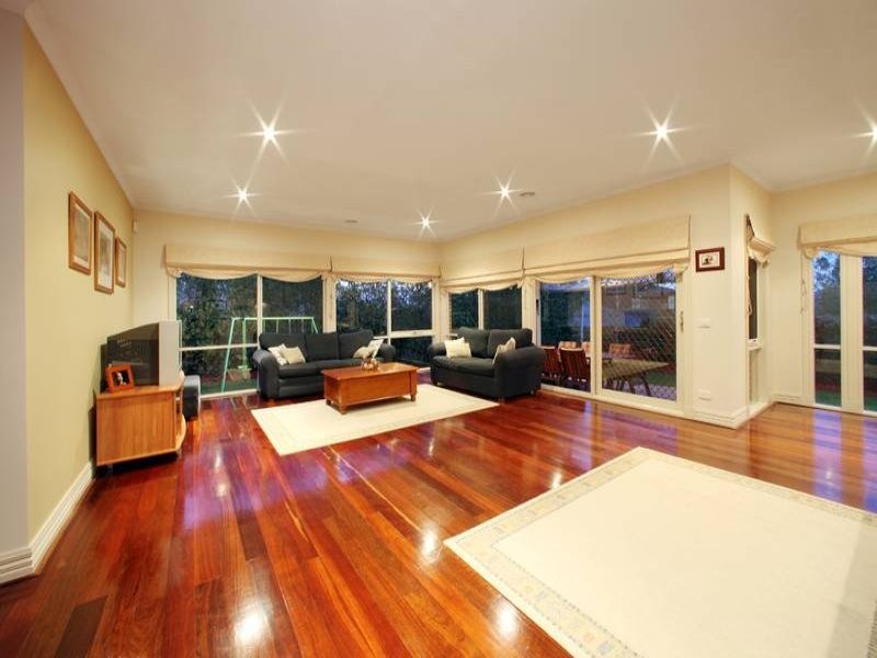 11 Crossley Court, Lysterfield VIC 3156