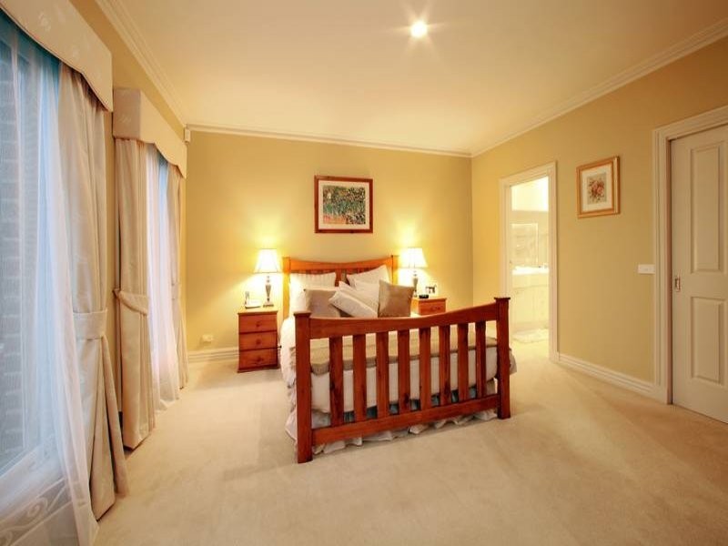 11 Crossley Court, Lysterfield VIC 3156