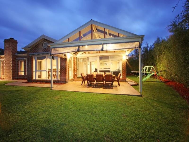 11 Crossley Court, Lysterfield VIC 3156