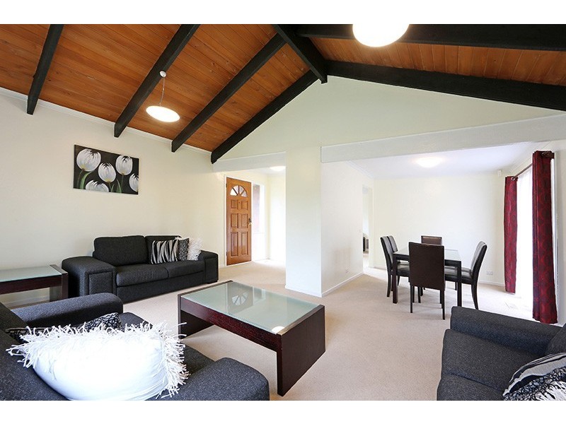 281 Dandelion Drive, Rowville VIC 3178