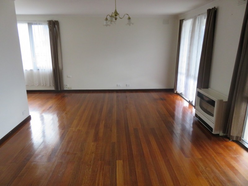 1 Regnans Avenue, Endeavour Hills VIC 3802