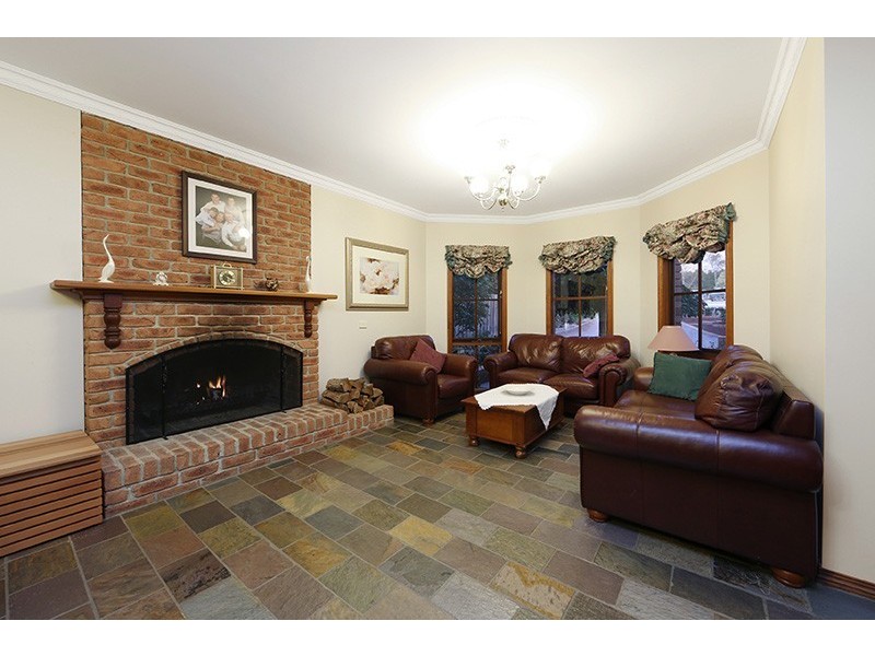 3 Brearley Court, Rowville VIC 3178