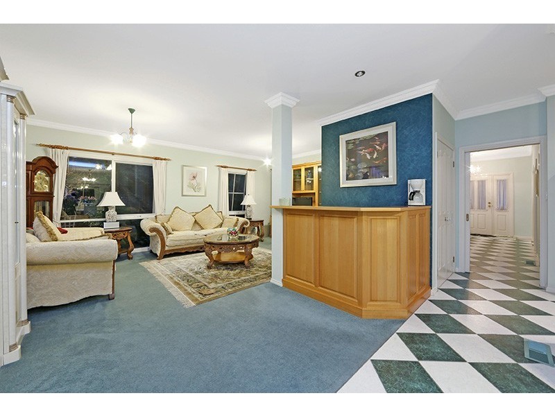 21 Pickworth Crescent, Rowville VIC 3178