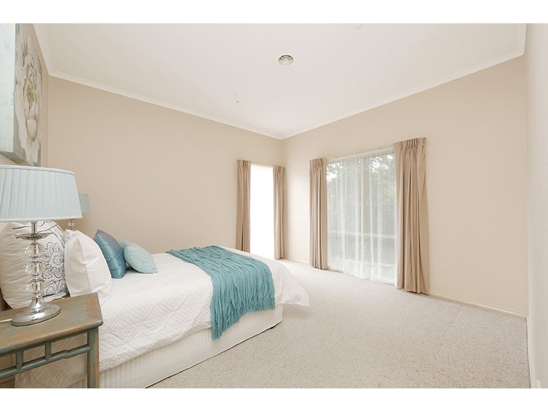 2/28A Nathan Street, Ferntree Gully VIC 3156