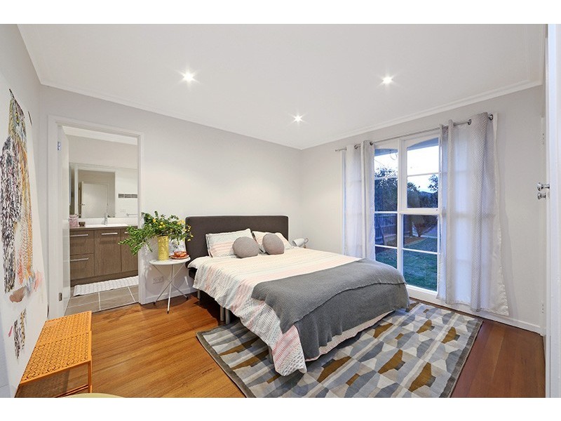 1/21 Gabrielle Court, Ferntree Gully VIC 3156