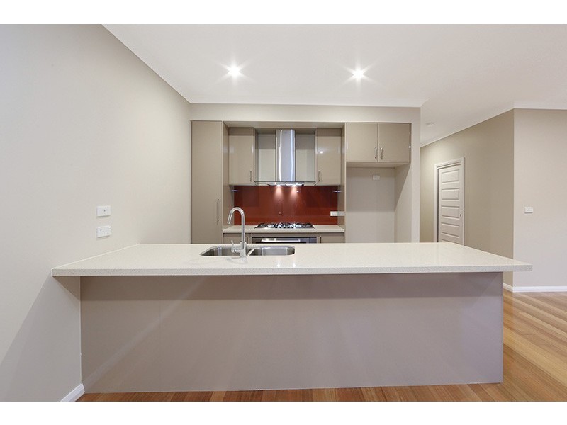 2/3 Denver Crescent, Rowville VIC 3178